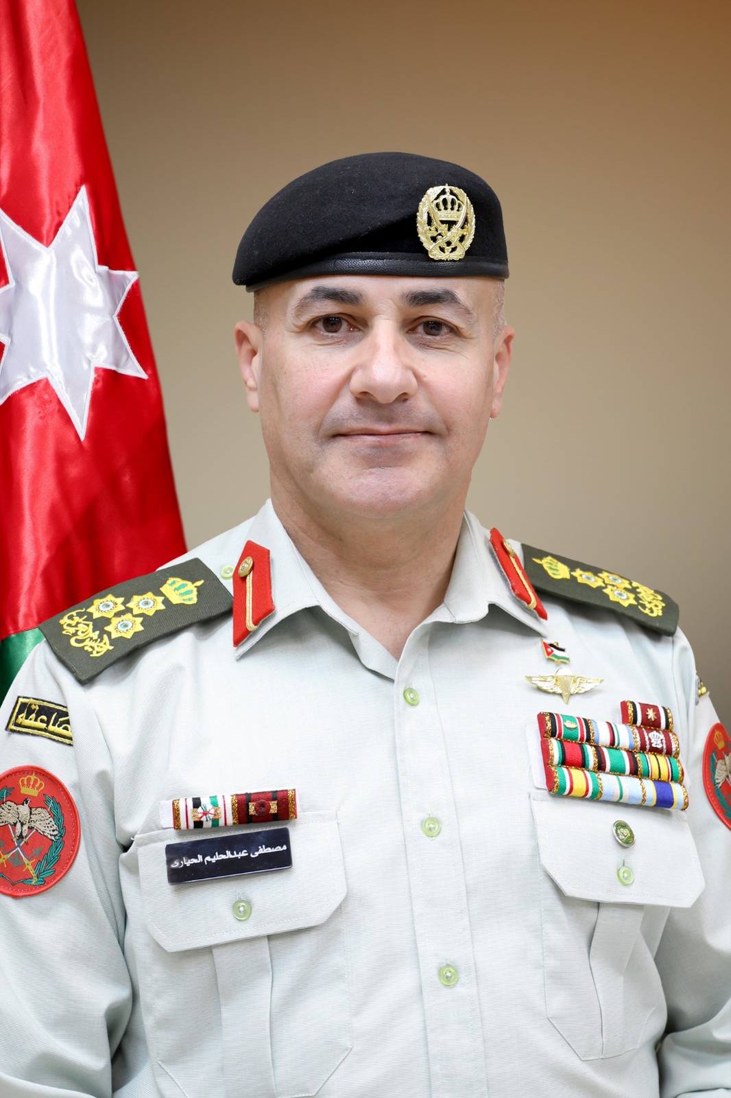 مدير الإعلام العسكري العميد الحياري يكتب: العلم الأردني 