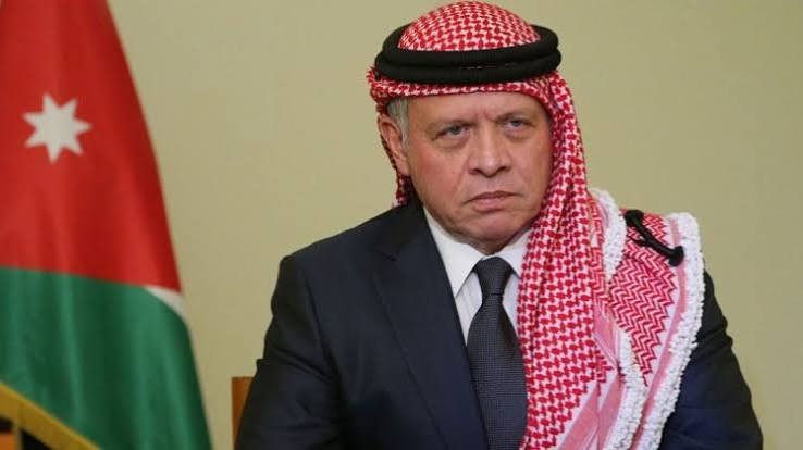 الملك يعزي نائب رئيس دولة الإمارات بوفاة شقيقه