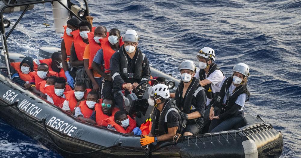 مقاضاة وزير الداخلية الإيطالي الأسبق بتهمة احتجاز مهاجرين في البحر