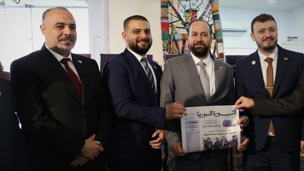 سوريا ..  طباعة العدد الأول من صحيفة الثورة السورية