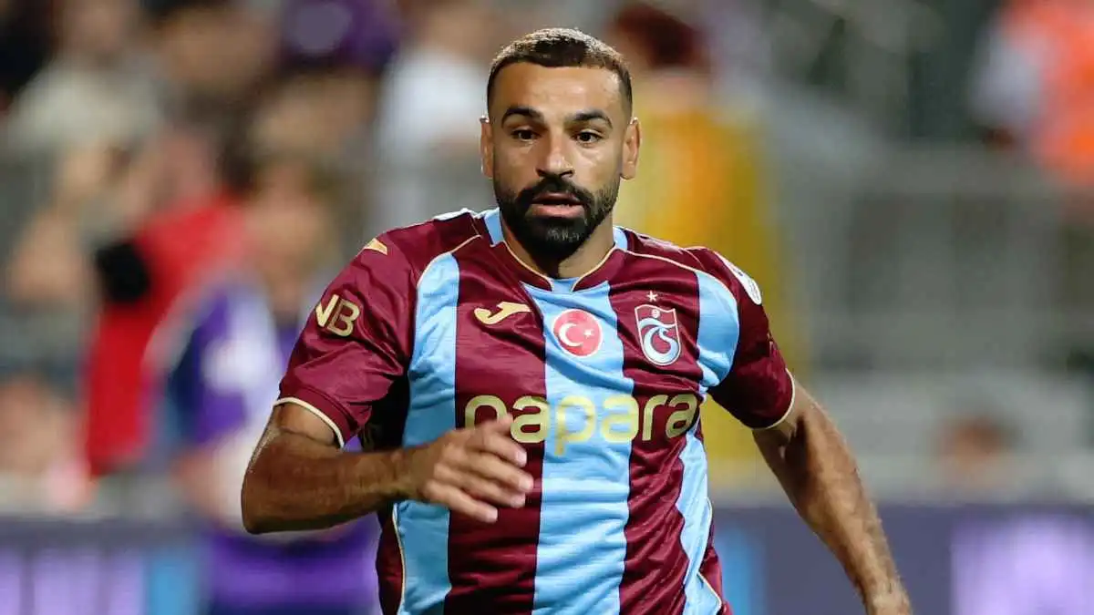 10 مليارات  ..  هدية جديدة من محمد صلاح لطرابزون