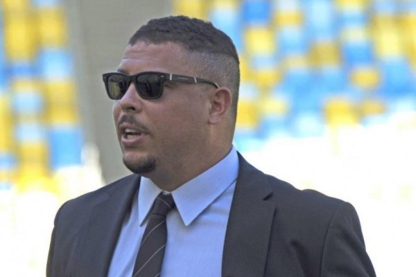 البرازيلي رونالدو قريب من الاستحواذ على بلد الوليد 
