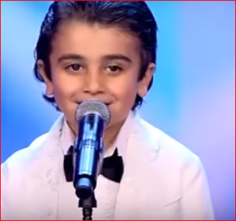 بالفيديو ..  طفل سوري يضع علي جابر في موقف محرج  .. وهذا ما حدث!!