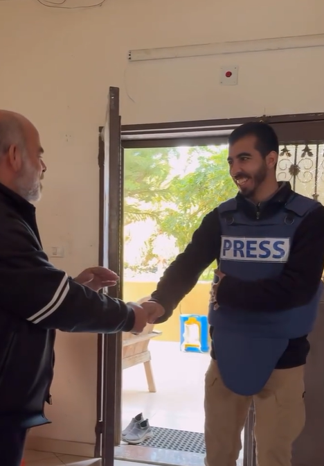 بالفيديو ..  المؤثر الغزّي صالح الجعفراوي: "الحمد لله الي ربنا نجانا من الحرب وإجتمعت بعيلتي على خير"