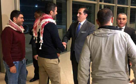 بالصور  ..  وصول الاردنيين الثلاثة المحتجزين في ايران الى ارض الوطن  ..  "تفاصيل"