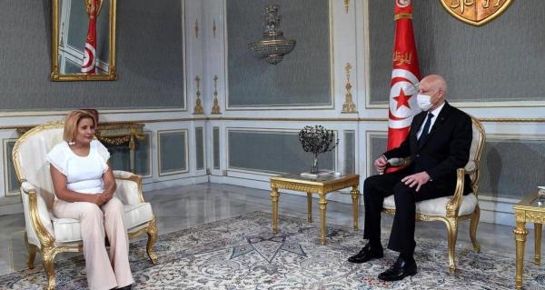 الرئيس التونسي: باق على العهد حتى تتحقق مطالب الشعب