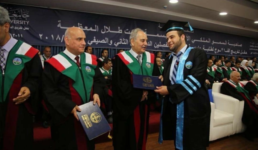 الزميل علاء الذيب .. مبارك التخرج