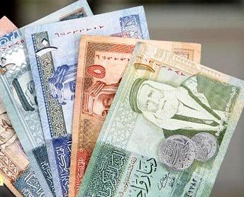الاردنيون يدفعون  70% من ايرادات الدولة