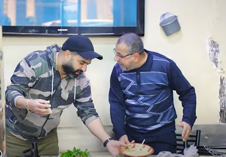 الكاميرا الخفيه: مسبحة بالايد اطيب