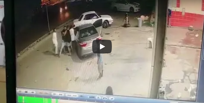 بالفيديو ..  الشرطة تُطيح بأطراف "مشاجرة الموت" في منطقة العريش 