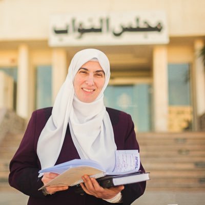 النائب طهبوب ترفع مذكرة لوزارة التربية لإنصاف خريجات تربية الطفل