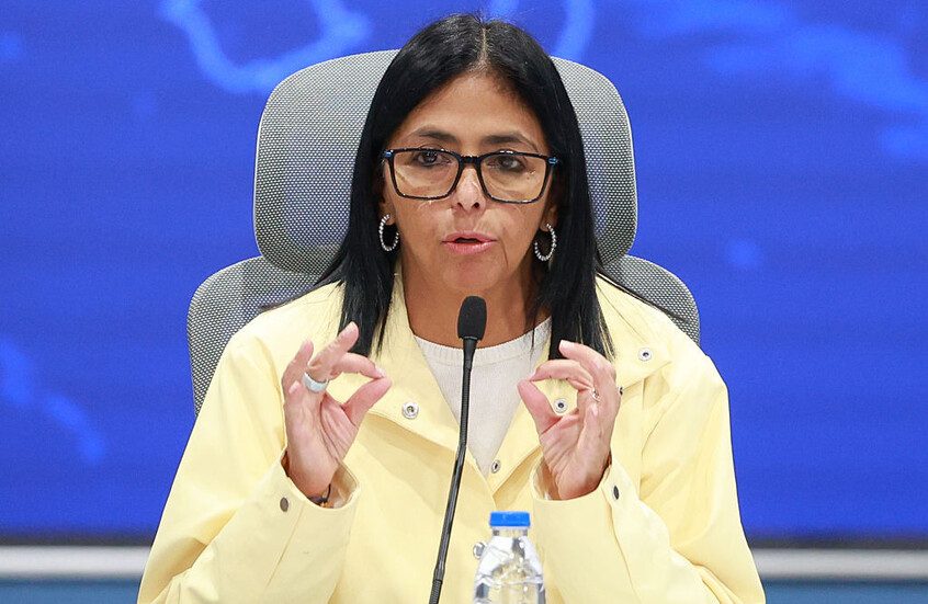رئيسة فنزويلا المؤقتة تكشف تفاصيل الصفقة النفطية مع واشنطن