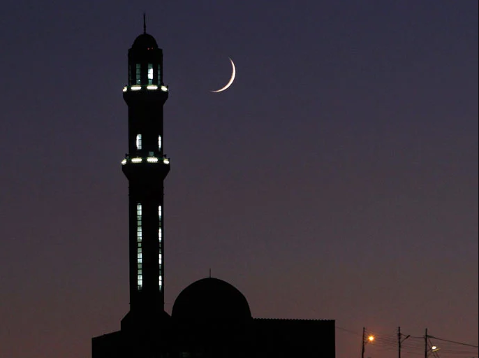 16 دولة عربية تعلن عيد الفطر غدا  ..  أسماء 