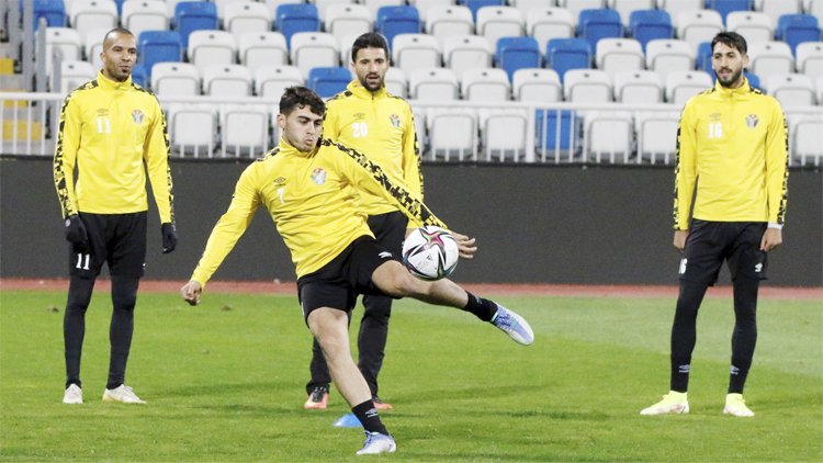  استدعاء "شرارة" لمنتخب النشامى ..  بعد إصابة العوضات بكورونا 
