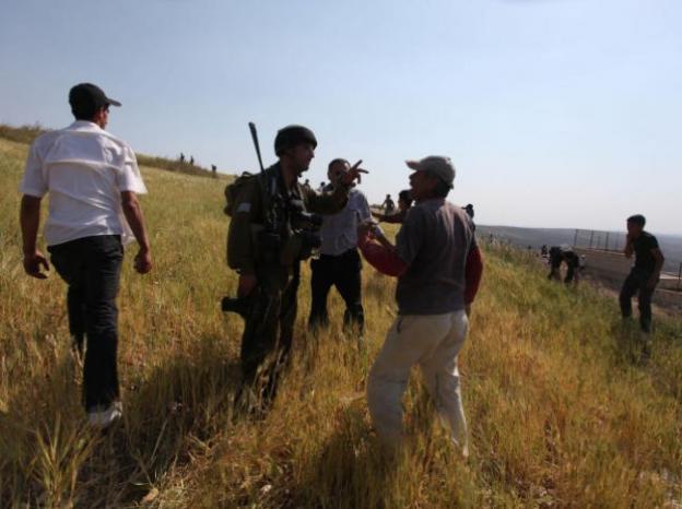 الاحتلال يمنع المزارعين الفلسطينيين من الوصول لأراضيهم