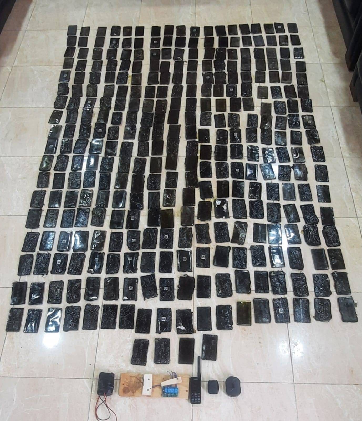 المنطقة العسكرية الجنوبية تُحبط محاولة تهريب كبيرة للمخدرات بواسطة بالونات موجّهة