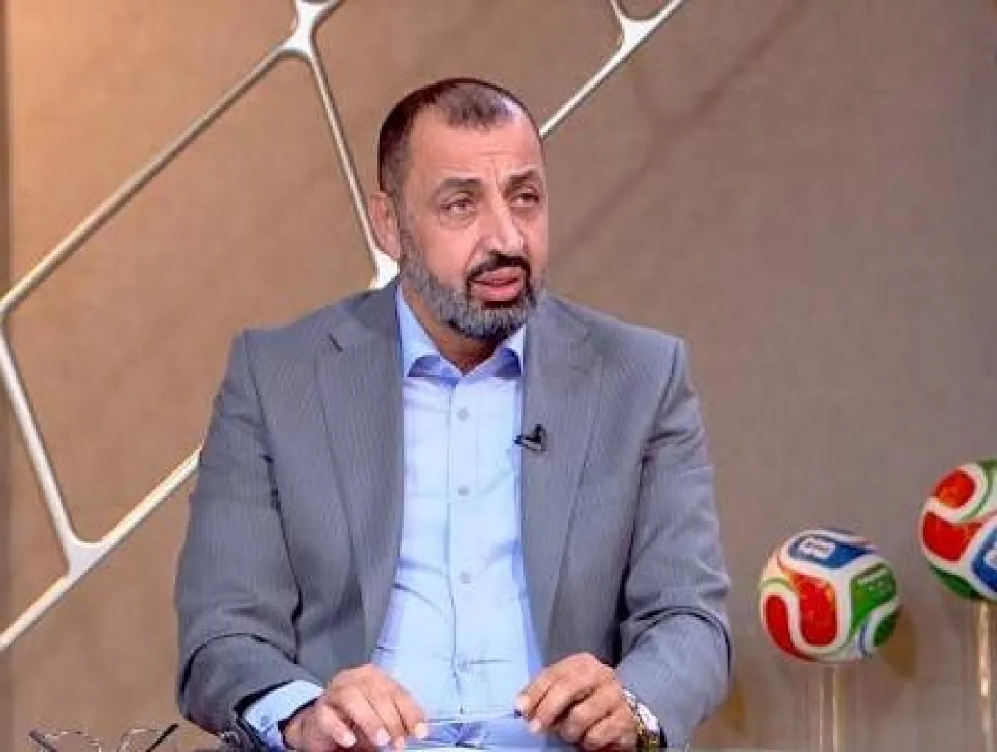 عماد الدميسي يثير الجدل بمنشور حول عقد «سامبو» وعمولة وكيله
