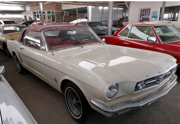 1965 فورد موستانج كشف  