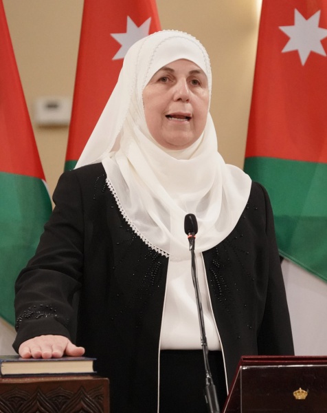 الوزيرة اسحاقات لسرايا:المخصصات المالية للوزارة تحتم مساعدة الحالة الانسانية ذات الظروف الاصعب .. "تفاصيل"