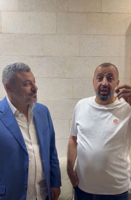 رجل الأعمال عماد الدميسي يتكفل بالتعاقد مع 4 محترفين لنادي الوحدات على نفقته الخاصة