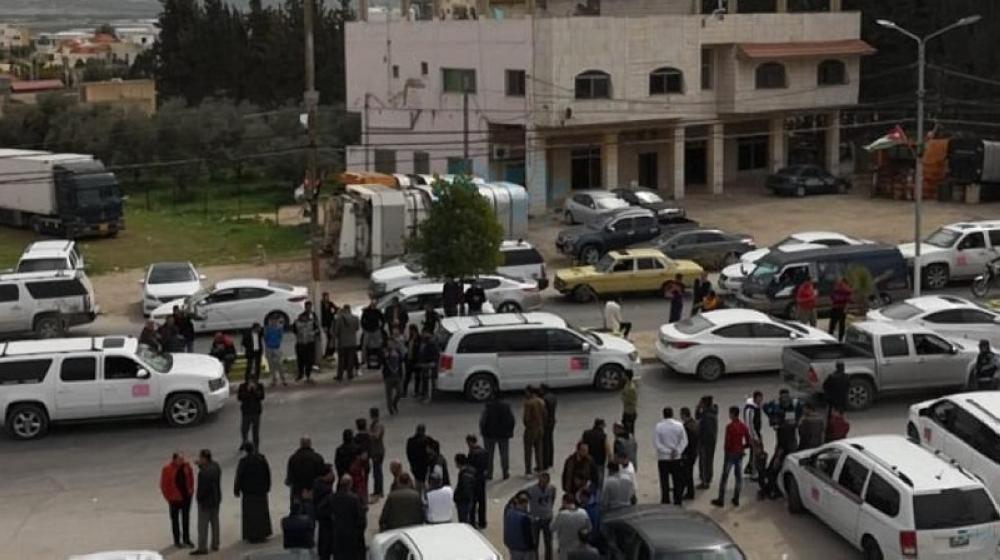 التوصل لحل لمشكلة تهديد سائقي السيارات للبحارة الاردنيين الداخلين لسوريا 