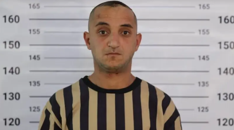 القبض على سجان سابق بصيدنايا ..  أسوأ سجون الأسد