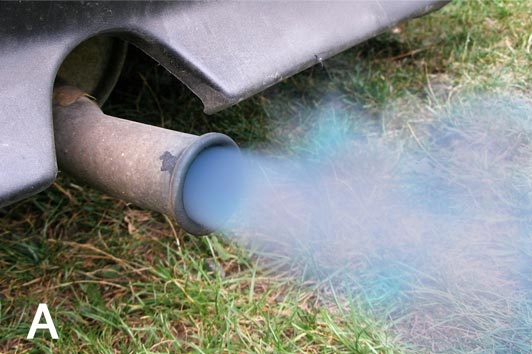 كيف تعرف حالة محرك سيارتك من لون دخان العادم