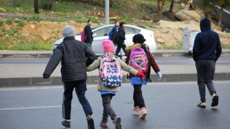 تأخير دوام مدارس الطفيلة ليوم الخميس 