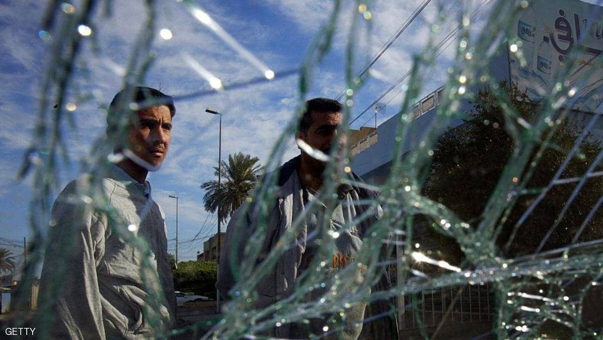  تشققات زجاج السيارة  ..  اختراع من "أبل" ينهي مشكلة الملايين