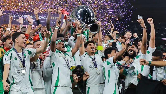 السنغالي عبدول: "بسبب الأهلي ..  طردت أطفالي وأزعجت جيراني"