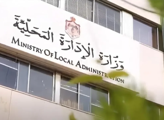 موظفو البلديات يشتكون: أين حقوقنا عن ساعات العمل الإضافي وأبحاث تحسين الأداء؟