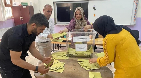 رفع حظر النشر الانتخابي في تركيا