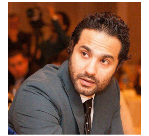 نقل نجم مصري شهير إلى المستشفى ..  من هو؟ وماذا حدث له؟