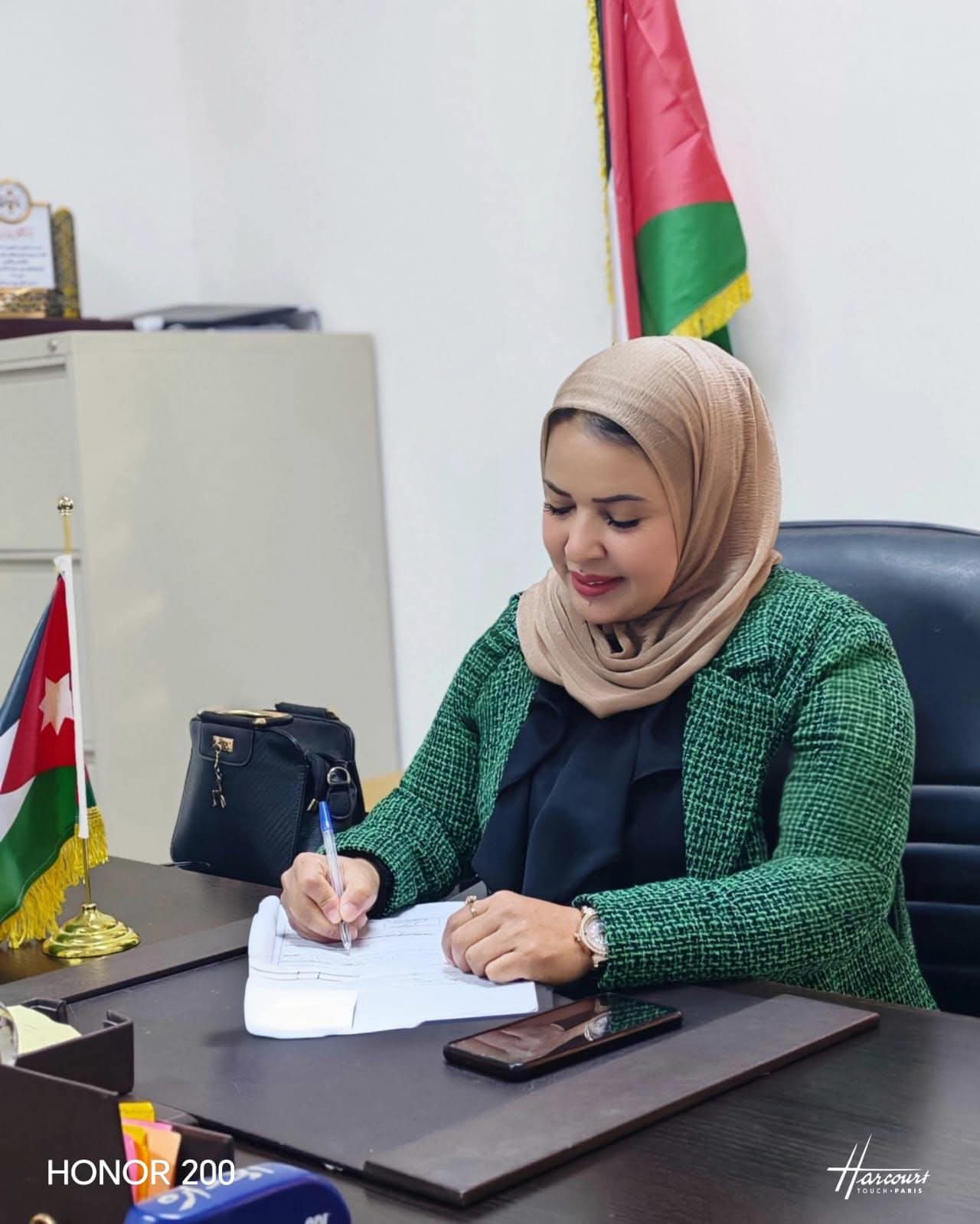  الجبور تكتب :بين مَلِكّيْن  ..  شعبٌ وفيّ لملكٍ أوفى  ..  وملكٌ أوفى لشعبٍ وفي 