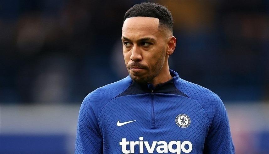 تشيلسي سينهي عقد أوباميانغ بسبب برشلونة