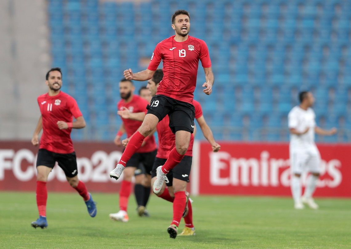 الجزيرة يتفوق على الصريح بدوري المحترفين