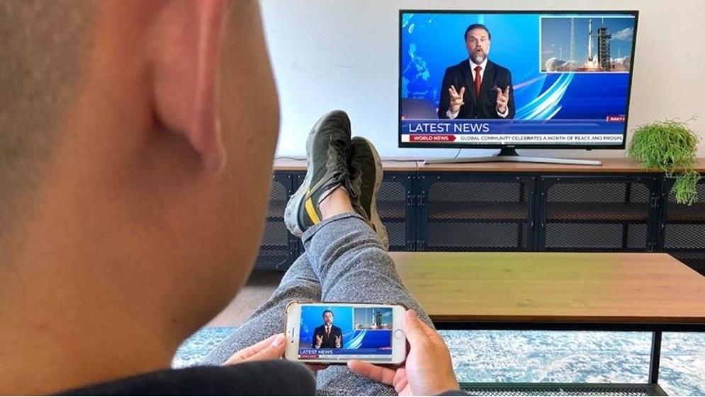 أفضل 3 طرق لعرض شاشة الهاتف على التلفاز