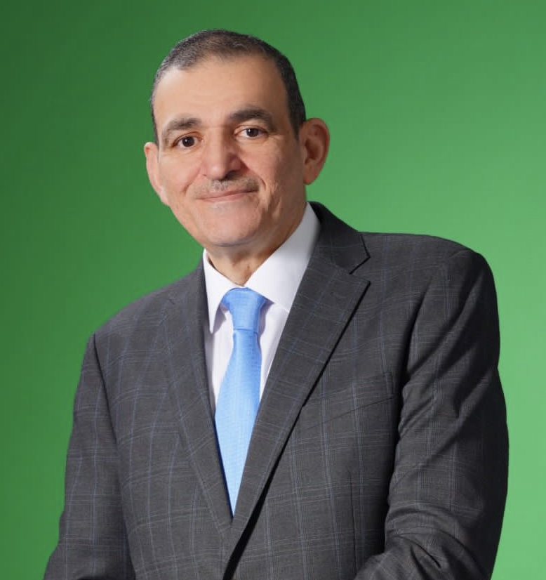 أسامة العزام مدير عام "بنك تنمية المدن والقرى" ..  رجل محنك يعمل لأجل الوطن وأنموذجاً في العمل الدؤوب