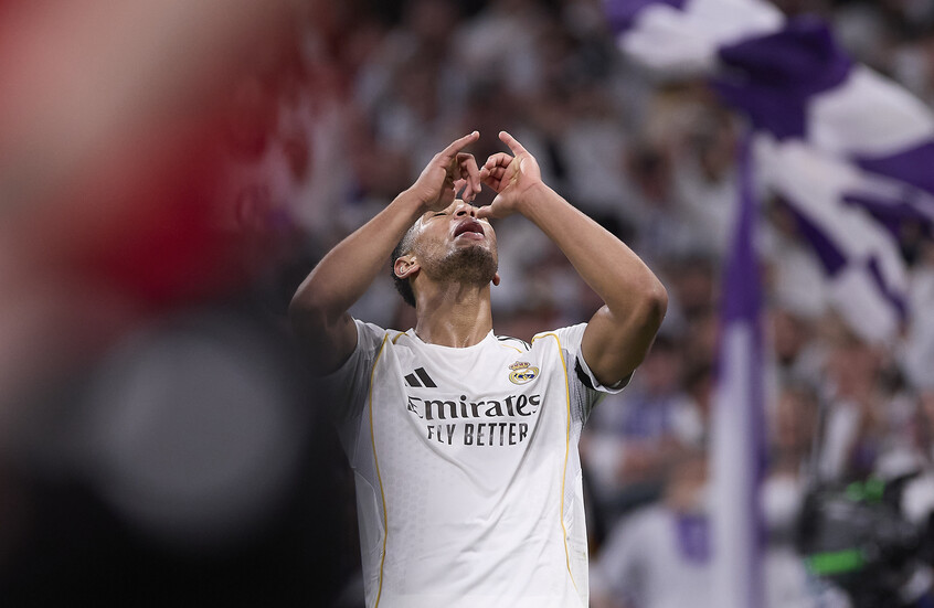 احتفالية "الشرب" تضع نجم ريال مدريد في مرمى الانتقادات مجددا