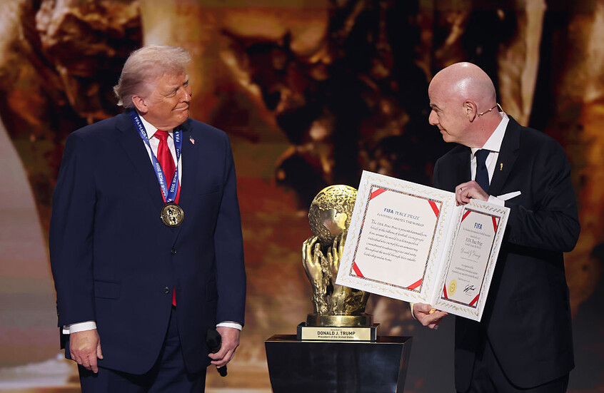 "ترامب يسخر منا علنا" ..  أوروبا تبحث صدمة كبرى قبل مونديال 2026