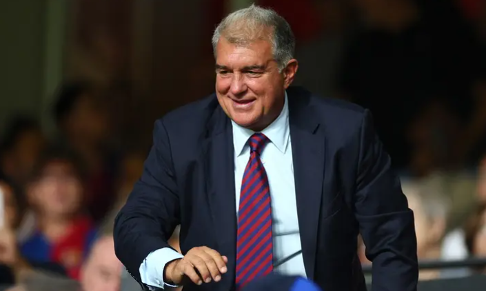 لابورتا رداً على بيريز: تاريخ ريال مدريد ملطخ بالفساد التحكيمي