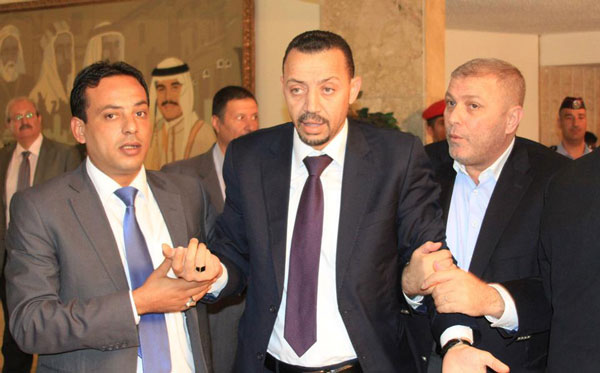 توجه نيابي لإعادة النائب الدميسي إلى قبة البرلمان وإلغاء قرار تجميده 