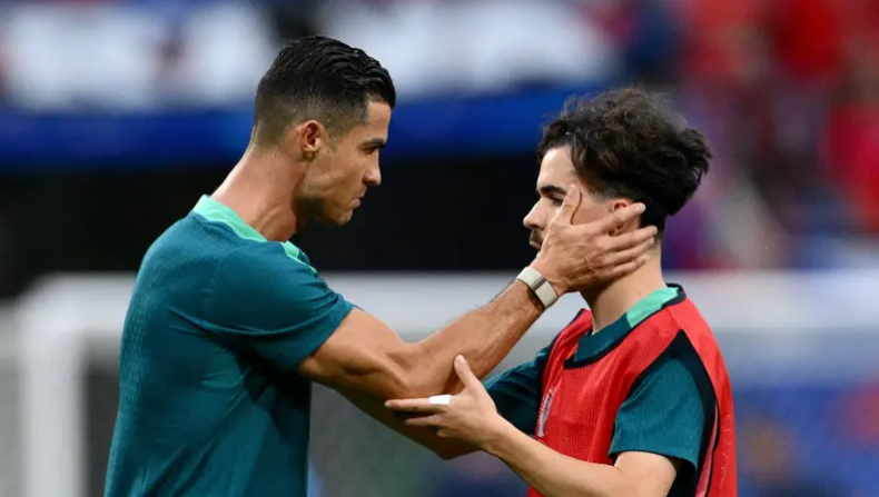 فيتينيا يتعهد: سنقاتل للفوز بكأس العالم من أجل رونالدو
