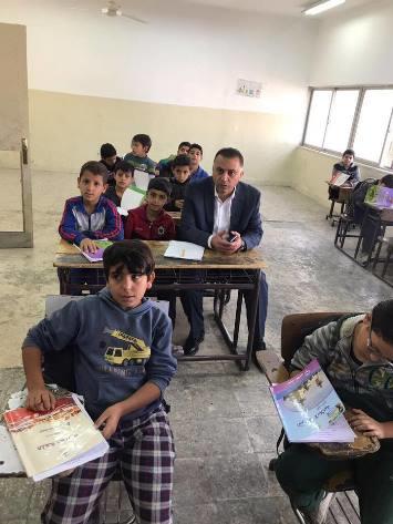 النائب الظهراوي على مقاعد الدراسة  ..  صورة 