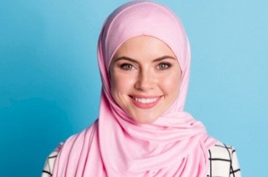 أريد أن أرتدي الحجاب، فما نصيحتكم وتوجيهكم؟