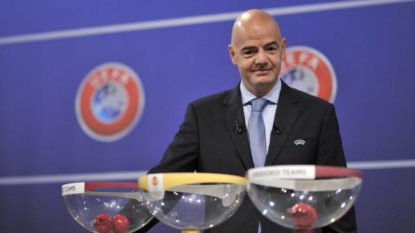"يويفا" يدرس فتح تحقيق في الـ16 عاماً التي قضاها إنفانتينو بالاتحاد