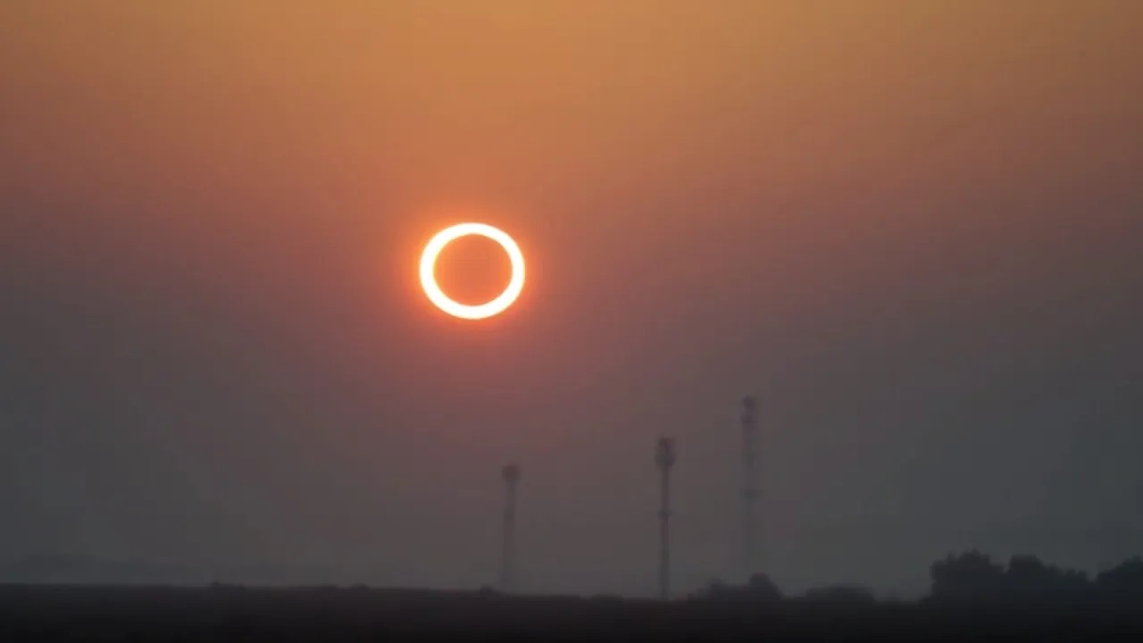 كسوف شمسي نادر لن يتكرر إلا بعد 157 عاماً ..  متى موعده؟