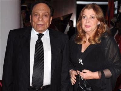 فيديو نادر ..  عادل إمام يكشف تفاصيل زواجه من هالة الشلقاني