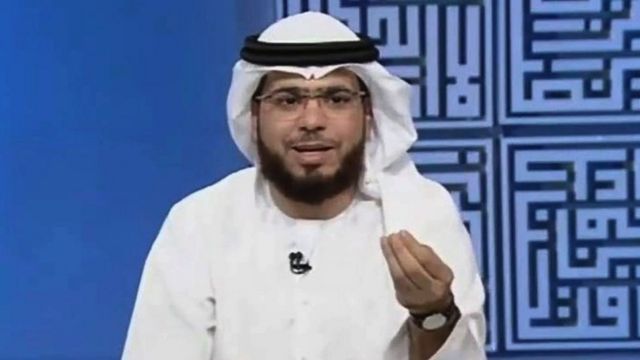 وسيم يوسف: حماس تطلق الصواريخ على مساكن الناس