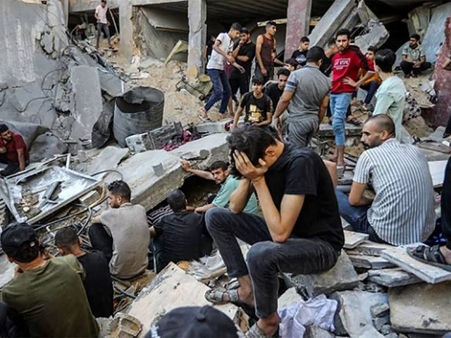 7 شهداء جراء قصف الاحتلال عدة مناطق في قطاع غزة